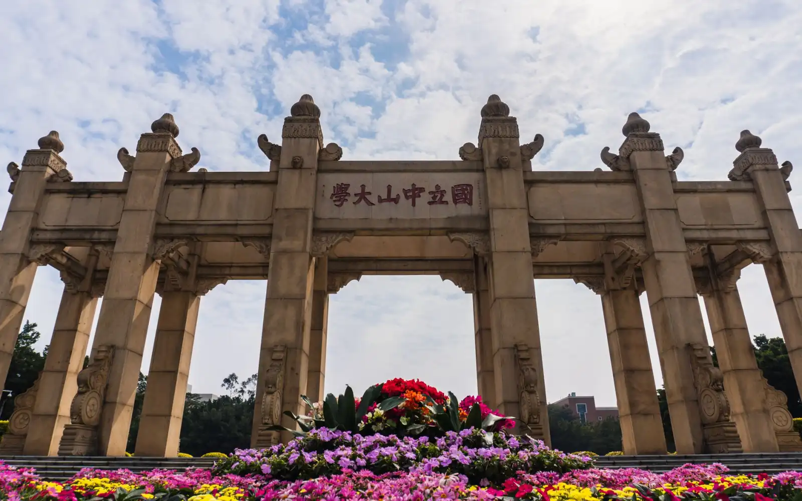 计量校准与仪器检测服务：制造企业如何选择专业的实验室认证方案