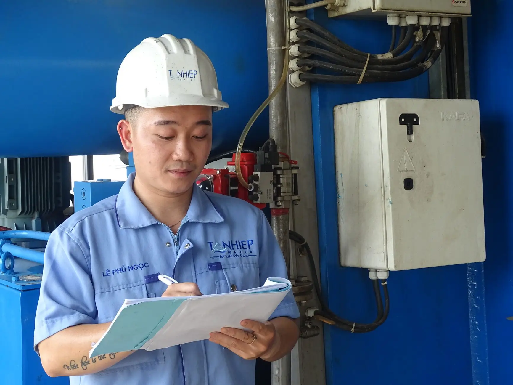 半导体行业仪器校准方案设计及常见误差来源分析