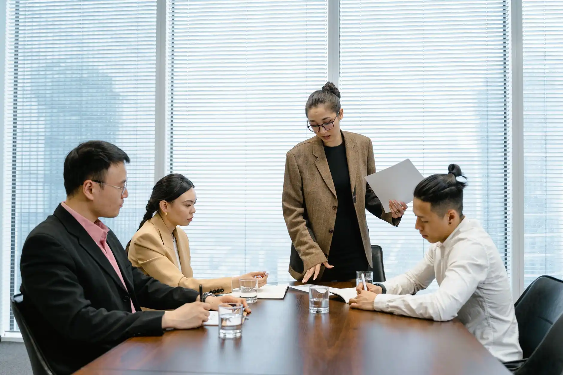 上海务晨计量校准与仪器检测服务在实验室认证中的应用优势解析