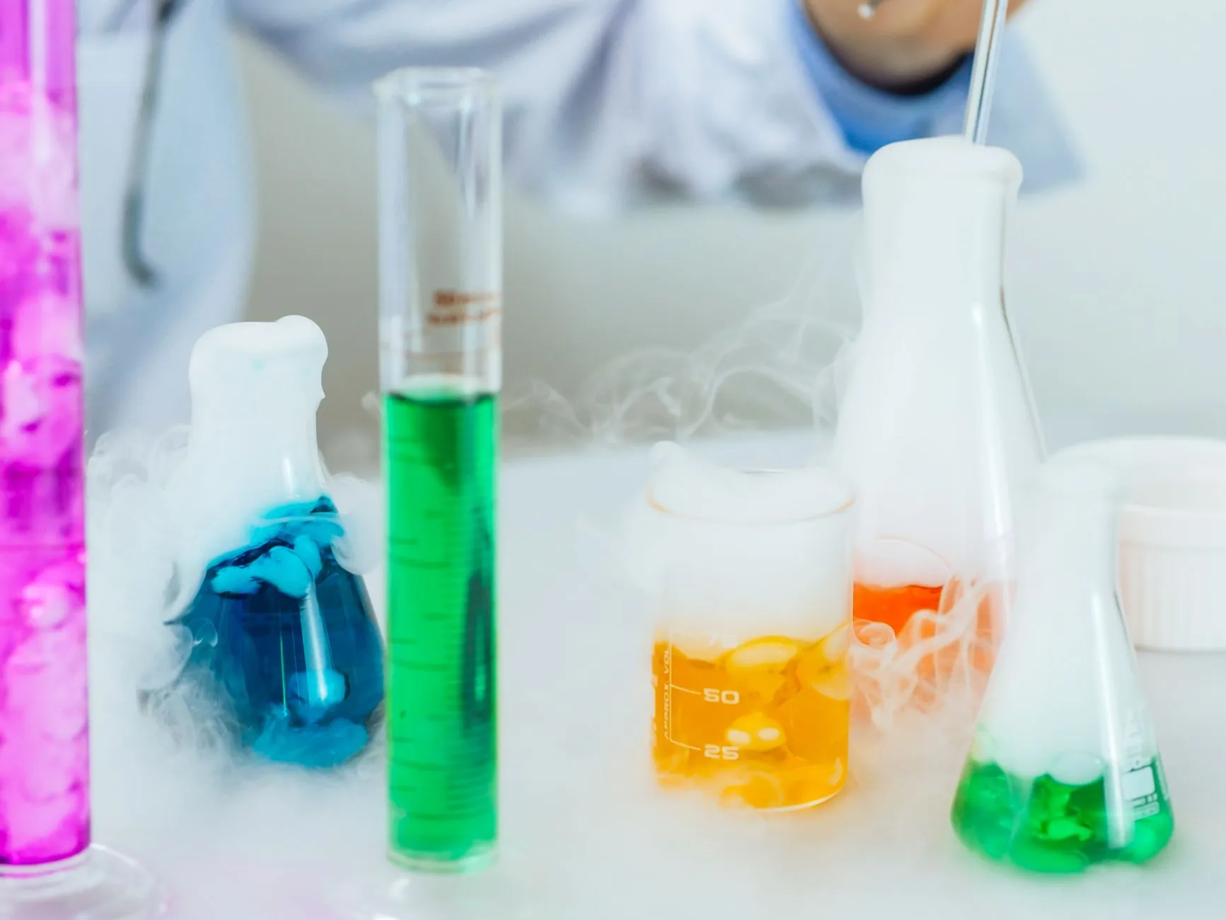 上海务晨计量校准服务在制造企业实验室认证中的应用与要点